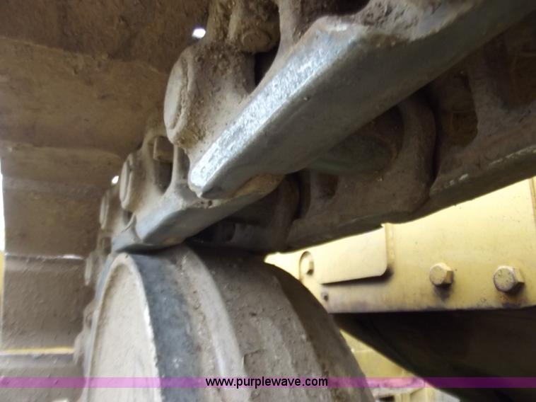 image for item F5050 1968 Caterpillar D7E dozer