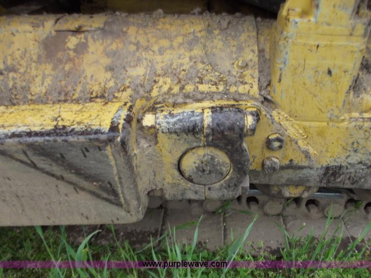image for item F5050 1968 Caterpillar D7E dozer