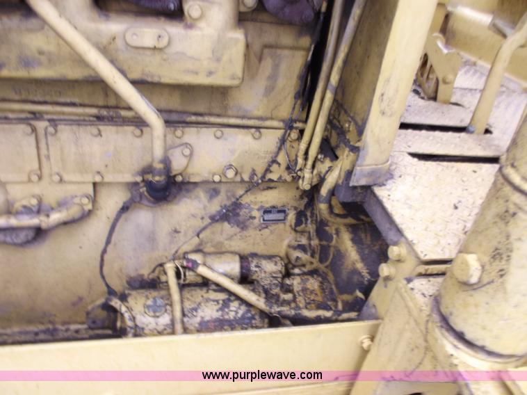 image for item F5050 1968 Caterpillar D7E dozer