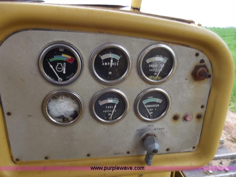 image for item F5050 1968 Caterpillar D7E dozer