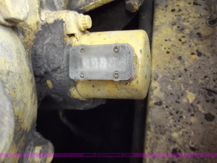 image for item F5050 1968 Caterpillar D7E dozer