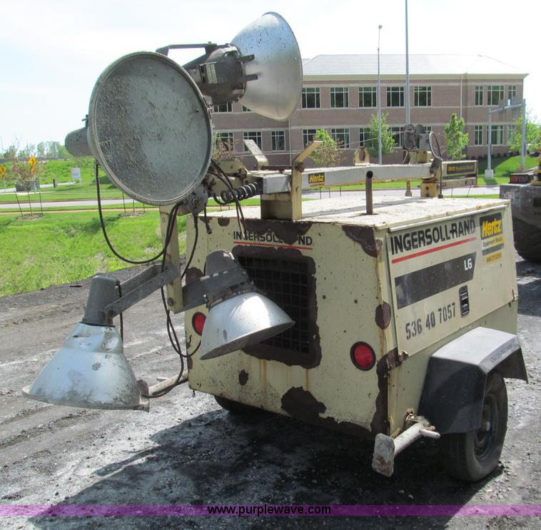 image for item F5054 1997 Ingersoll Rand L6-4MH light tower