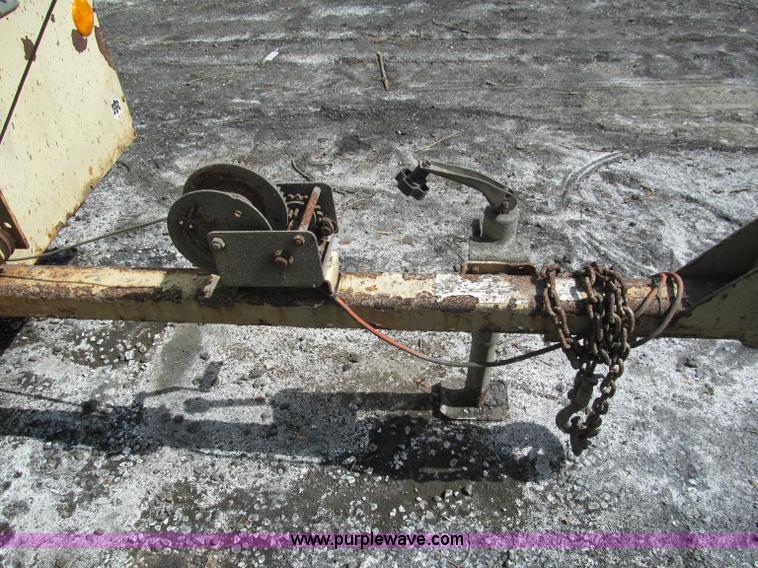 image for item F5054 1997 Ingersoll Rand L6-4MH light tower