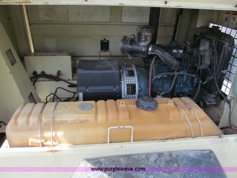 image for item F5054 1997 Ingersoll Rand L6-4MH light tower