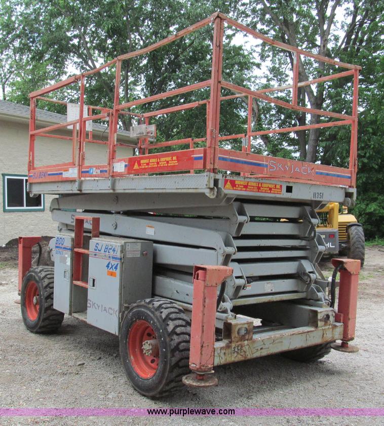 image for item F5056 Skyjack SJ8241 rough terrain scissor lift