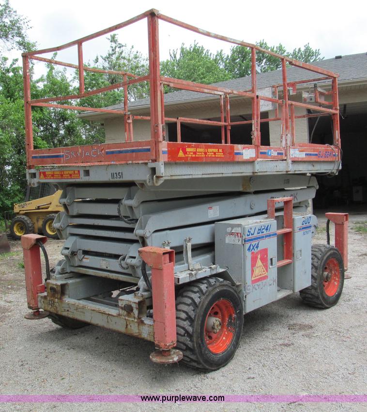 image for item F5056 Skyjack SJ8241 rough terrain scissor lift