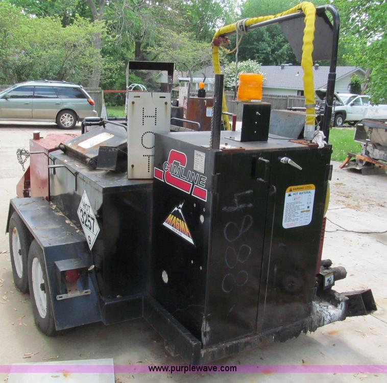 image for item F5061 2002 Cimline Magma 230 crack filler trailer