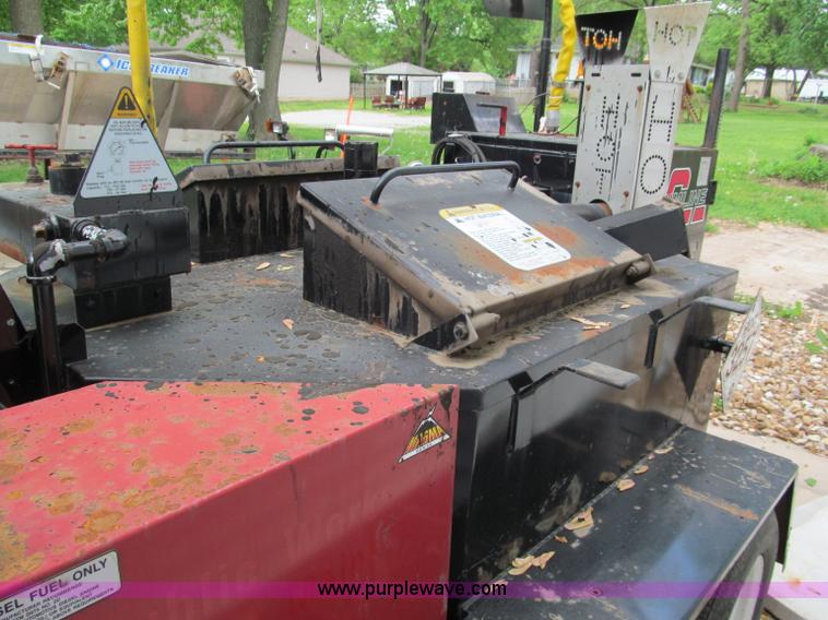 image for item F5061 2002 Cimline Magma 230 crack filler trailer