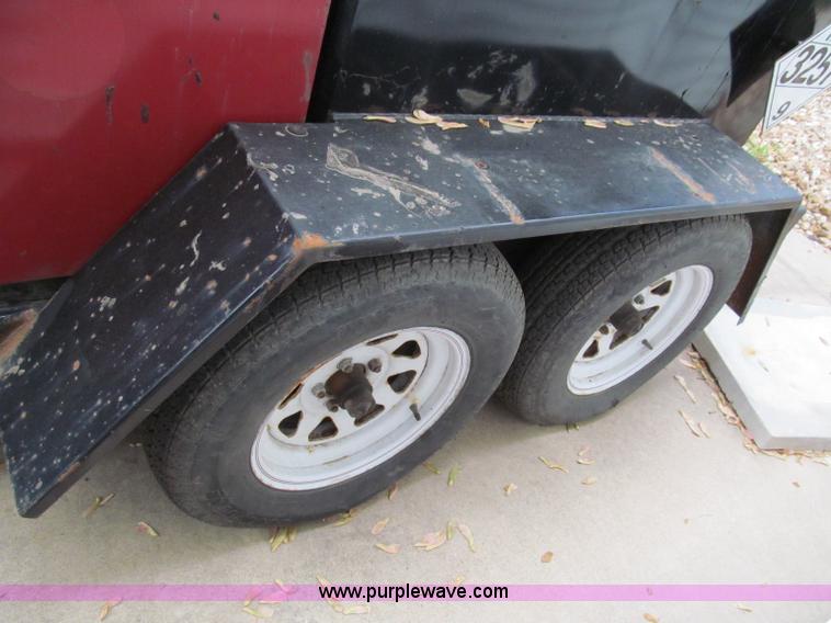 image for item F5061 2002 Cimline Magma 230 crack filler trailer