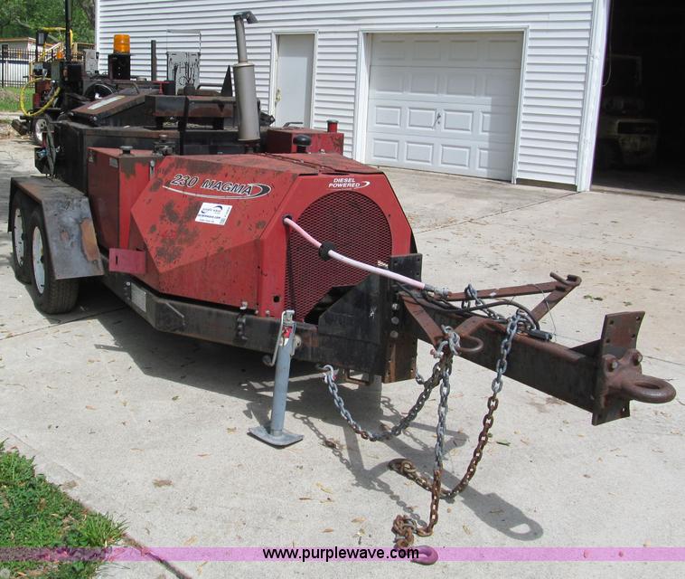 image for item F5062 2002 Cimline Magma 230 crack filler trailer