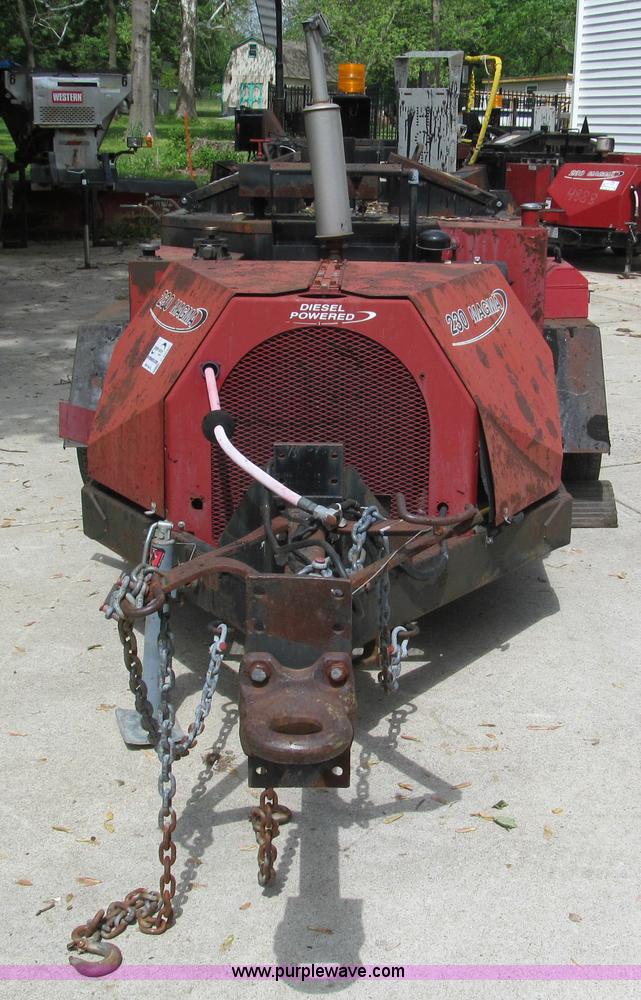 image for item F5062 2002 Cimline Magma 230 crack filler trailer