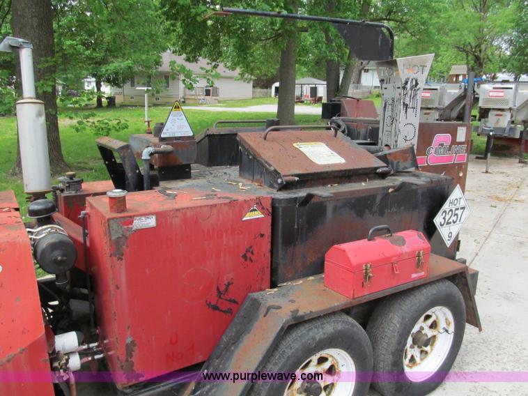 image for item F5062 2002 Cimline Magma 230 crack filler trailer