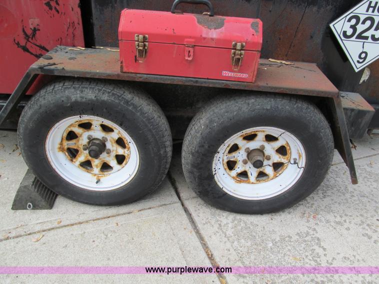 image for item F5062 2002 Cimline Magma 230 crack filler trailer