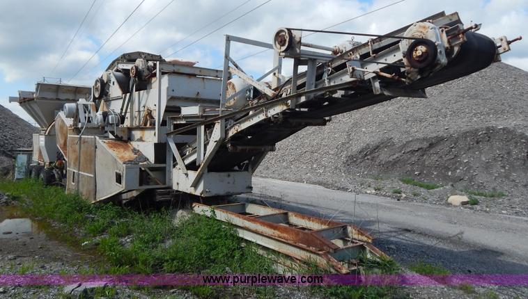 image for item G3197 Cedarapids portable roller bearing jaw rock crusher