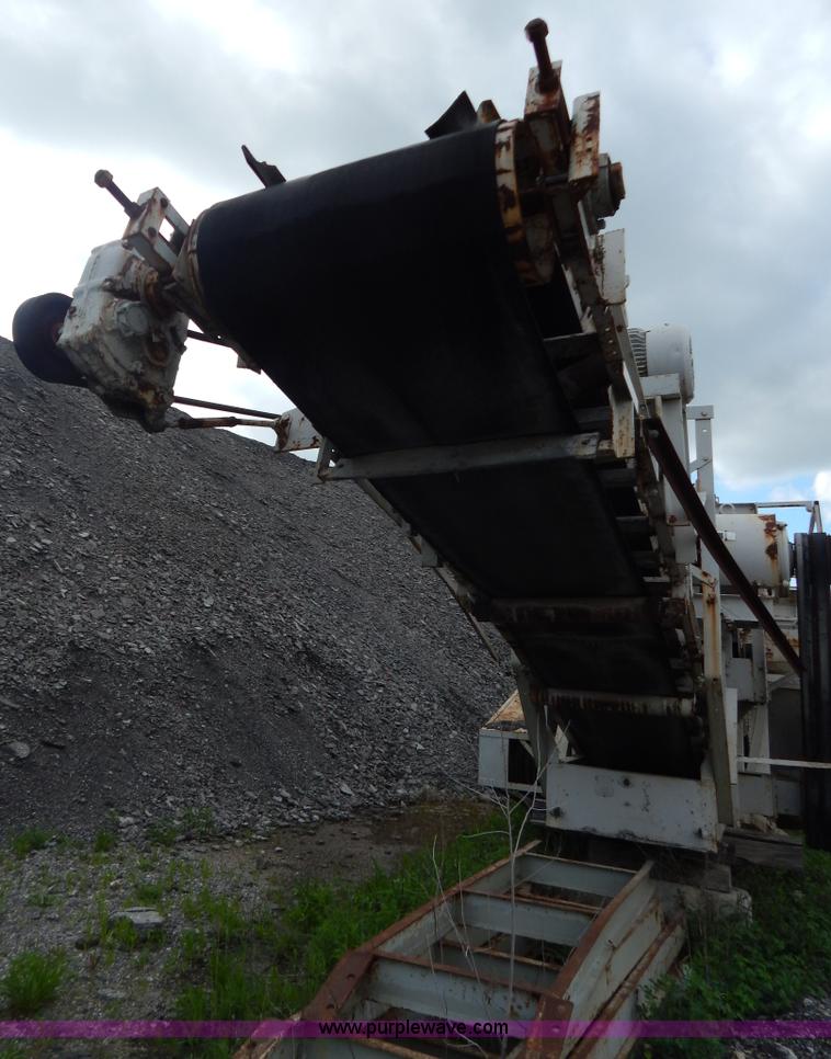 image for item G3197 Cedarapids portable roller bearing jaw rock crusher