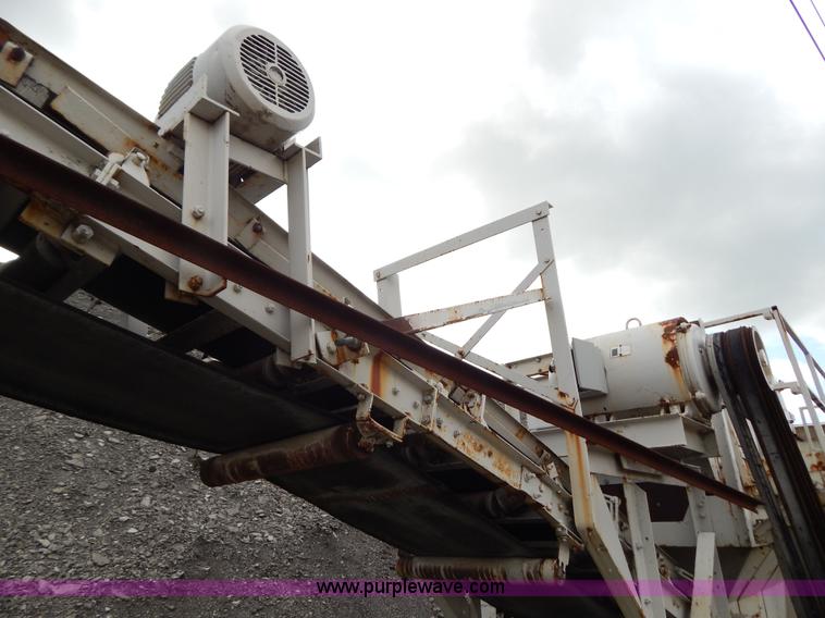 image for item G3197 Cedarapids portable roller bearing jaw rock crusher