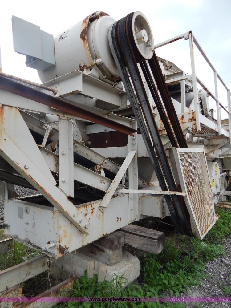 image for item G3197 Cedarapids portable roller bearing jaw rock crusher