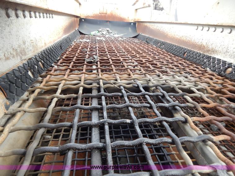 image for item G3197 Cedarapids portable roller bearing jaw rock crusher