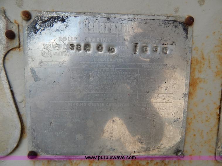 image for item G3197 Cedarapids portable roller bearing jaw rock crusher