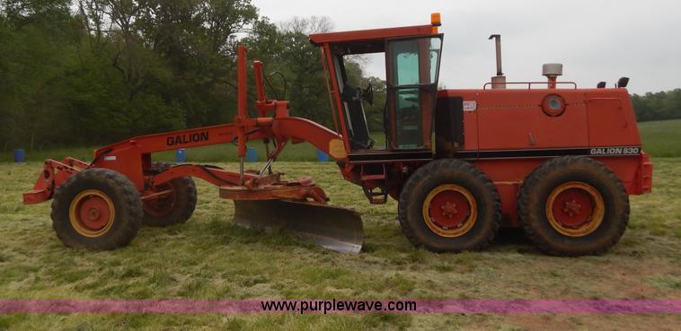 image for item G3199 1996 Galion 830B articulated motor grader