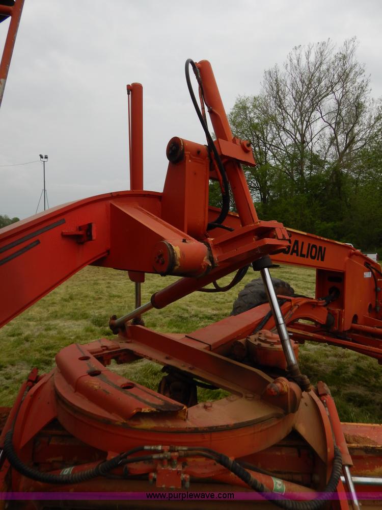 image for item G3199 1996 Galion 830B articulated motor grader