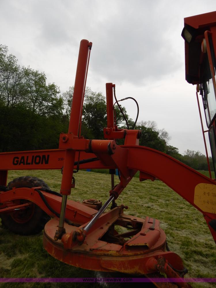 image for item G3199 1996 Galion 830B articulated motor grader