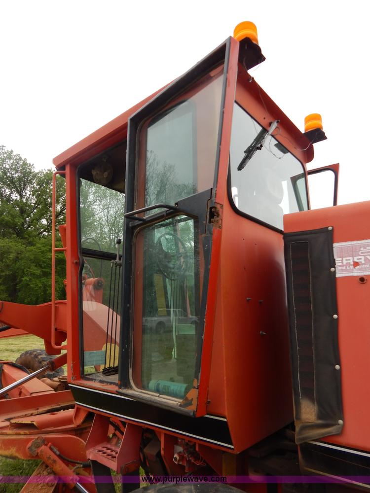 image for item G3199 1996 Galion 830B articulated motor grader