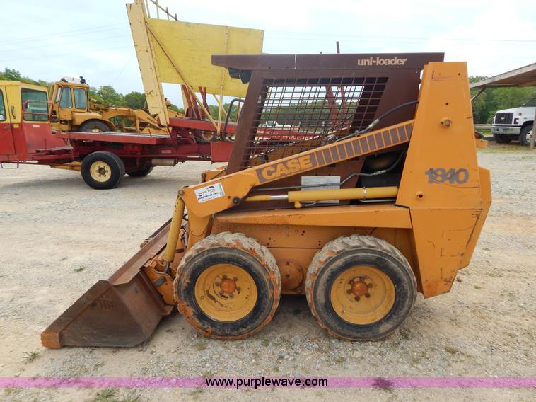 image for item G3203 1994 Case 1840 skid steer