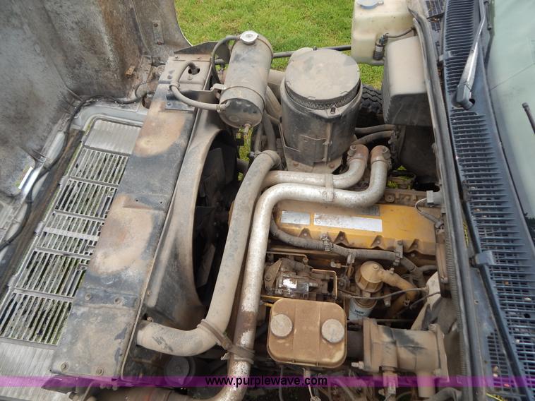 image for item G3207 1991 GMC TopKick dump truck