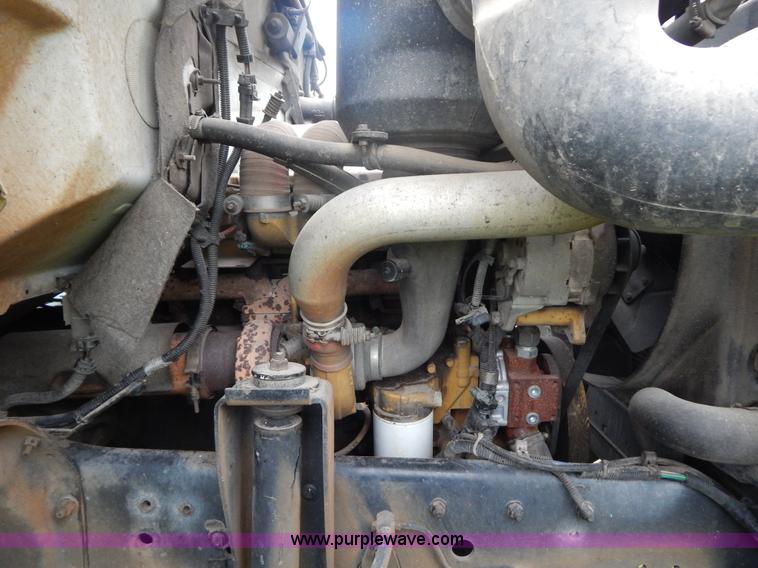 image for item G3207 1991 GMC TopKick dump truck