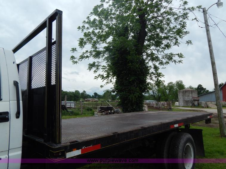 image for item G3207 1991 GMC TopKick dump truck