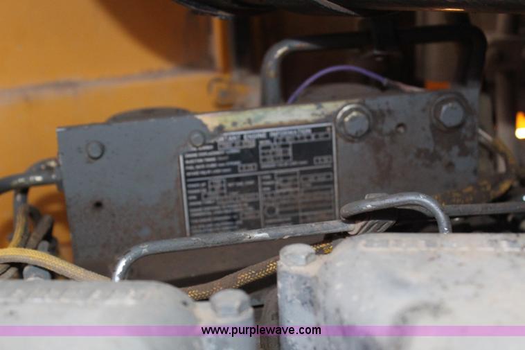 image for item G5271 2005 John Deere 655C track loader