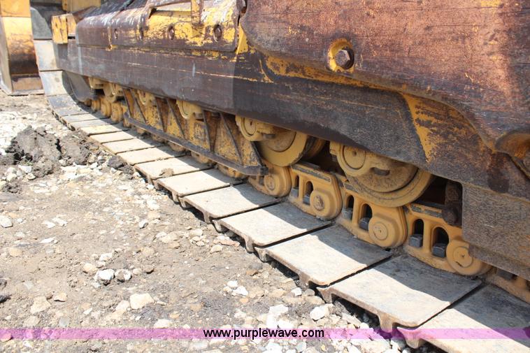 image for item G5271 2005 John Deere 655C track loader