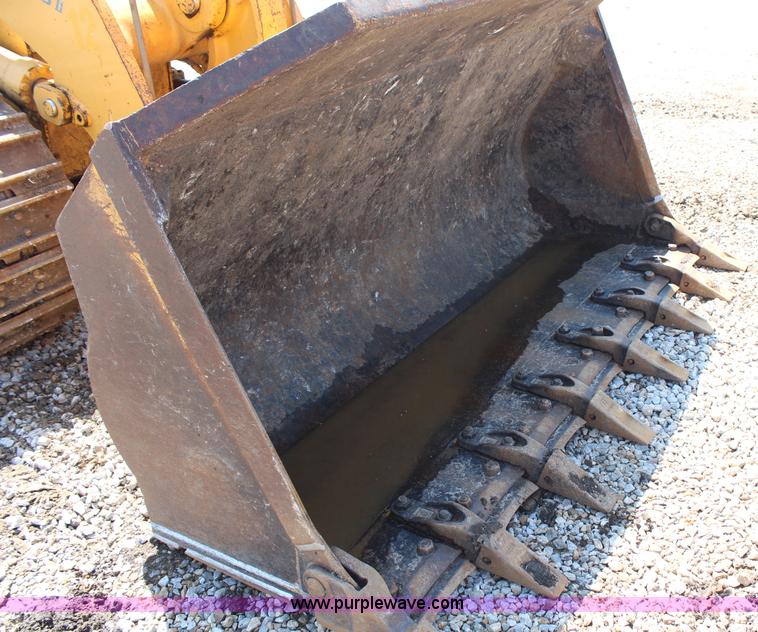 image for item G5272 2005 John Deere 655C track loader