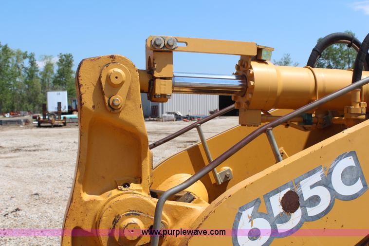 image for item G5272 2005 John Deere 655C track loader