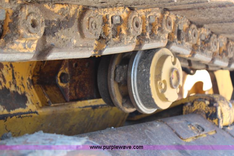 image for item G5272 2005 John Deere 655C track loader