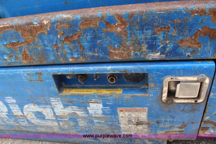 image for item G5285 Upright 20N electric scissor lift