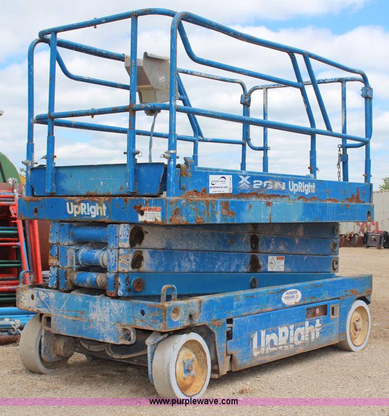 image for item G5287 Upright 26N electric scissor lift