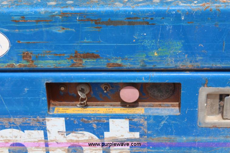 image for item G5287 Upright 26N electric scissor lift