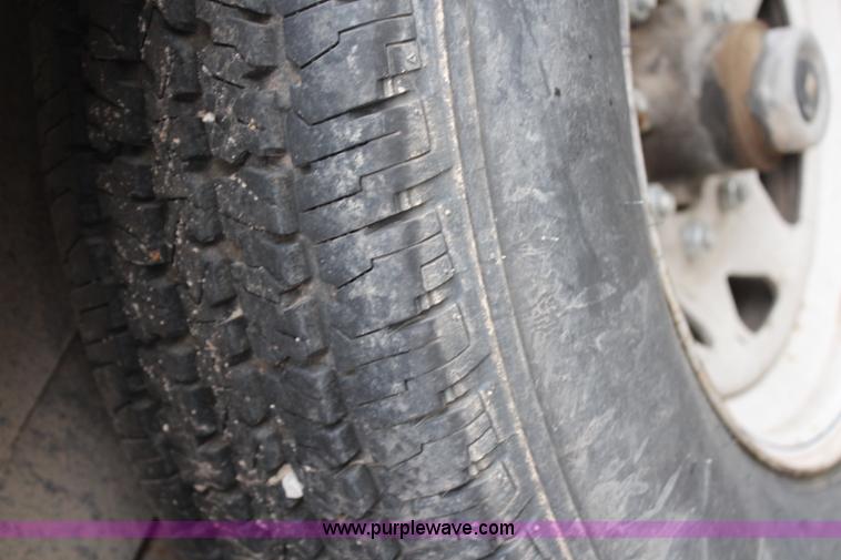 image for item G5480 2008 Load Trail 20' trailer