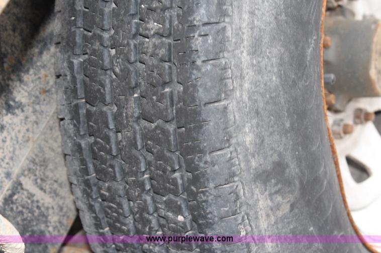 image for item G5480 2008 Load Trail 20' trailer