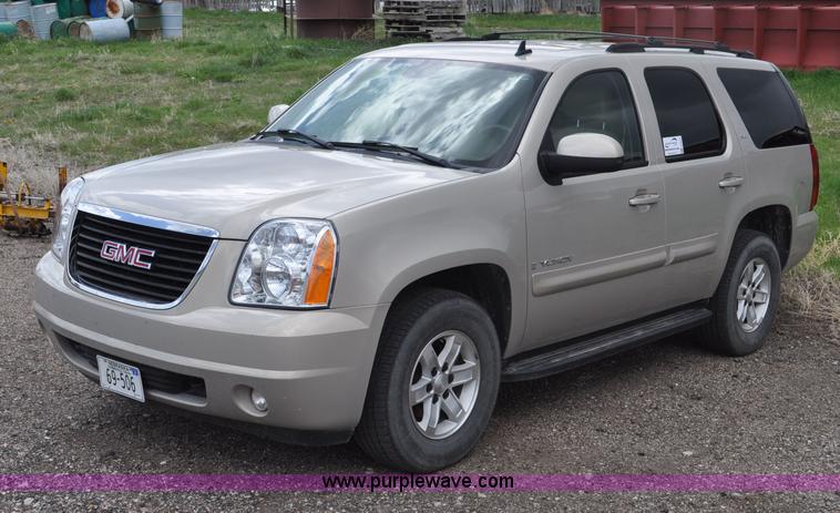 image for item G6022 2007 GMC Yukon SLT SUV