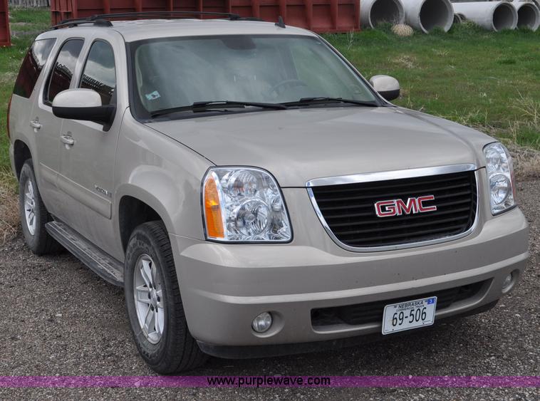 image for item G6022 2007 GMC Yukon SLT SUV