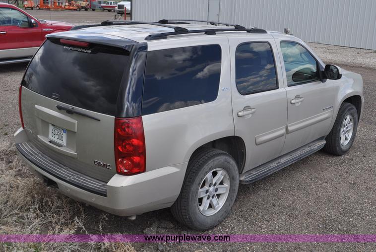 image for item G6022 2007 GMC Yukon SLT SUV