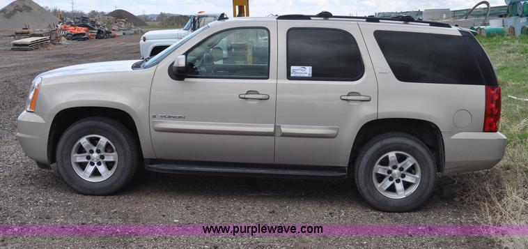 image for item G6022 2007 GMC Yukon SLT SUV