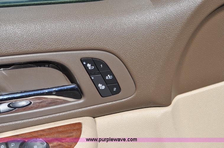 image for item G6022 2007 GMC Yukon SLT SUV