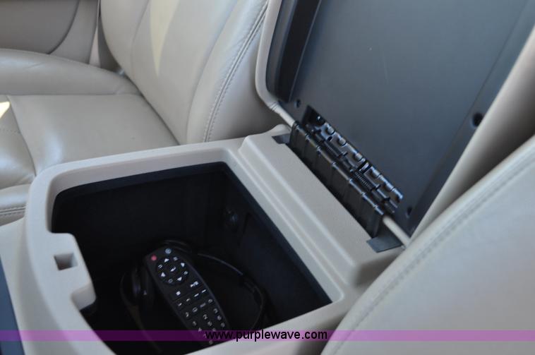 image for item G6022 2007 GMC Yukon SLT SUV