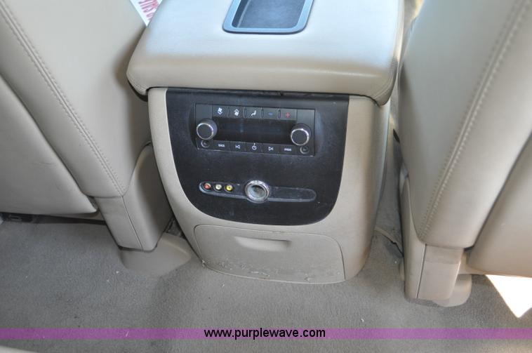 image for item G6022 2007 GMC Yukon SLT SUV