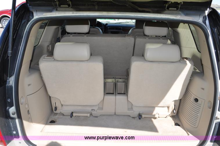 image for item G6022 2007 GMC Yukon SLT SUV