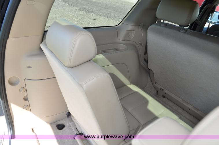 image for item G6022 2007 GMC Yukon SLT SUV